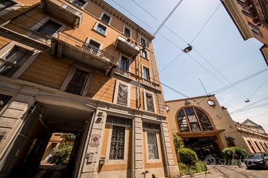 2 LOCALI A MILANO