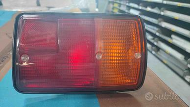 FANALE POSTERIORE DX FIAT 126 FSM OE 7572353