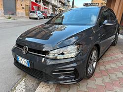 Volkswagen Golf 1.6 TDI 115 CV 5p. R-LINE BlueMoti