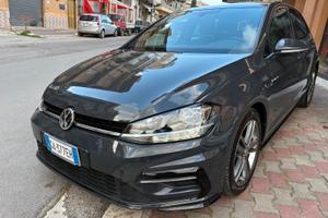 Volkswagen Golf 1.6 TDI 115 CV 5p. R-LINE BlueMoti