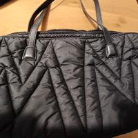 Borsa vintage colore nero Moncler