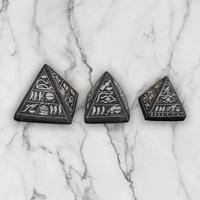 Set 3 Piramidi Egiziane in Pietra Incisa