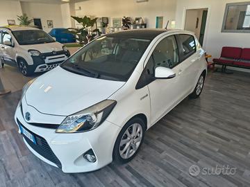 Toyota Yaris HSD 1.5 Hybrid Active 5 porte