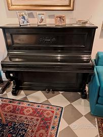 pianoforte  anche d'arredamento