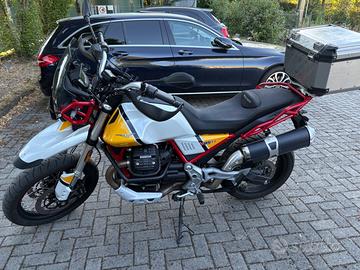 Moto Guzzi V85TT
