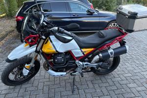 Moto Guzzi V85TT