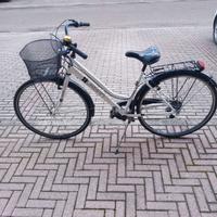 bicicletta da donna marca Urban