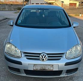 Ricambi usati Volkswagen golf 5 1.9 diesel BKC