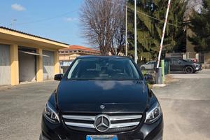  MECEDES CLASSE B-180 2018 88.900KM 1.6 BENZINA