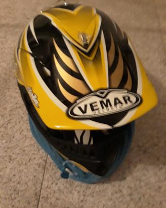 Caschi e stivali cross tuta cross