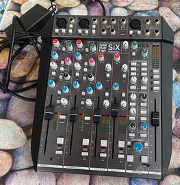 Mixer analogico SSL SIX
