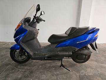 Suzuki Burgman 125cc 