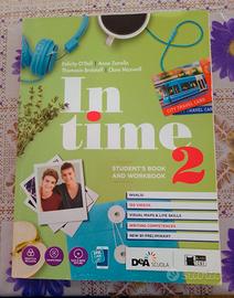 Libro di inglese per scuola superiore