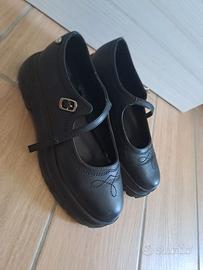 Scarpe Camomilla taglia 39