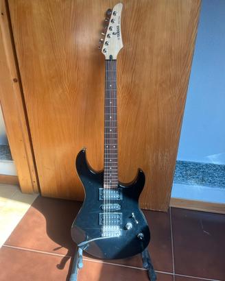 Chitarra elettrica Yamaha Erg 121C