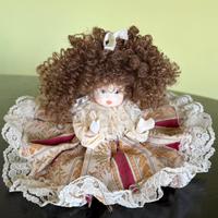 Bambole di porcellana vintage