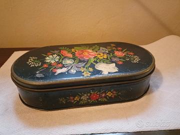 scatola di latta vintage perugina 