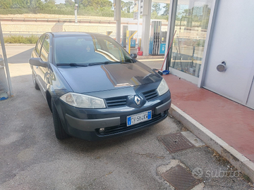 Renault megane berlina