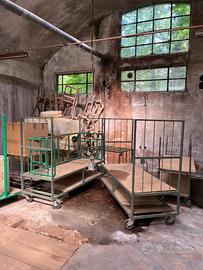 Carrelli contenitori