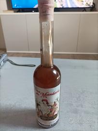 Vino alla Mandorla Perricone  bottiglia vintage
