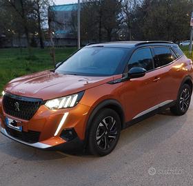 Peugeot 2008 1.2 GT 