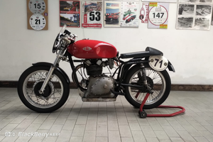 Moto Gilera Saturno Piuma