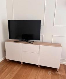 Credenza in legno bianca