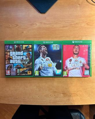 Lotto Giochi Xbox One - GTA V, FIFA 20, FIFA 18