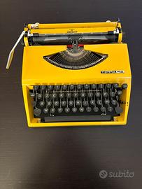 Macchina da scrivere Adler Tippa  S