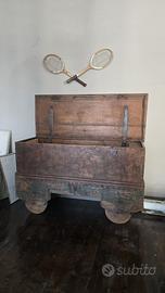 Antica madia in legno decorato - pezzo unico