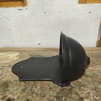 Fontana a muro da giardino in ghisa nera