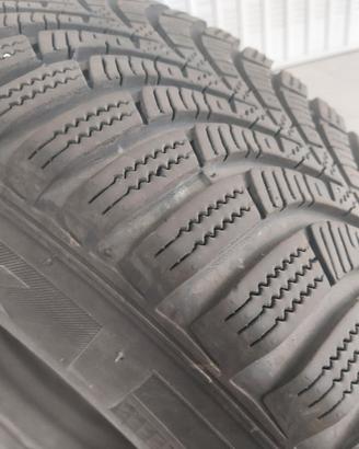 Cerchi e gomme 185 65 15