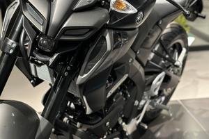 Yamaha MT-125 NERA O ICE