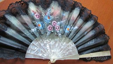 Ventaglio madreperla dipinto a mano