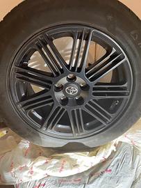 cerchi e pneumatici Toyota RAV 4
