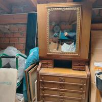 Mobile in legno modernariato