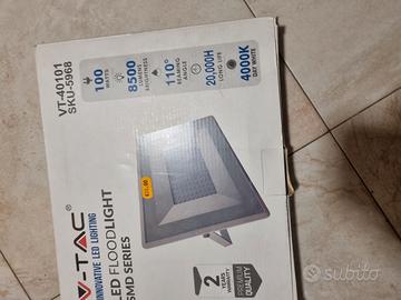 Faretto led da esterno da 100 watt