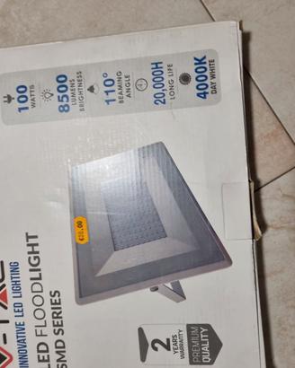 Faretto led da esterno da 100 watt