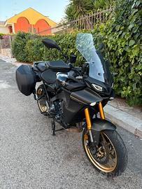 Tracer 900 GT