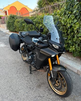 Tracer 900 GT