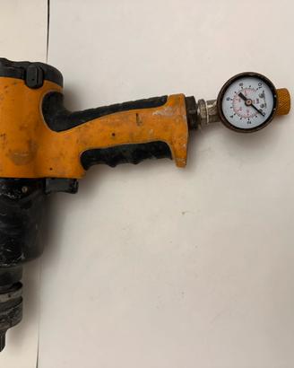 Pistola pneumatica ad urto con riduzione boccola