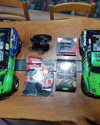 traxxas slash 4x4  vxl ultimate