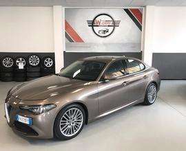 Alfa Romeo Giulia 2.2 Turbodiesel 180 CV AT8 Super