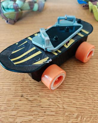 spinning skateboard TMNT Ninja turtles 2012