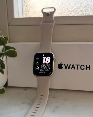 Apple Watch SE 2ª generazione – 40 mm