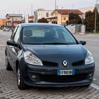 Renault Clio 1.5 dCi 85 CV Rip Curl - dic. 2007