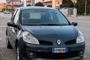 Renault Clio 1.5 dCi 85 CV Rip Curl