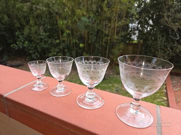 Servito bicchieri vintage