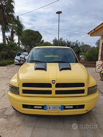 Dodge RAM 1500 5.9L V8 magnum 