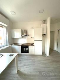 Appartamento di 63 m² con 2 locali e box auto a Br